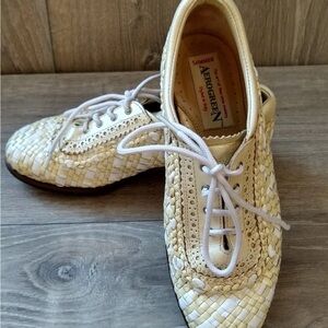 AEROGREEN UNISEX/Women’s Golf Shoes Size 10 Hand Woven Leather, made in ITALY